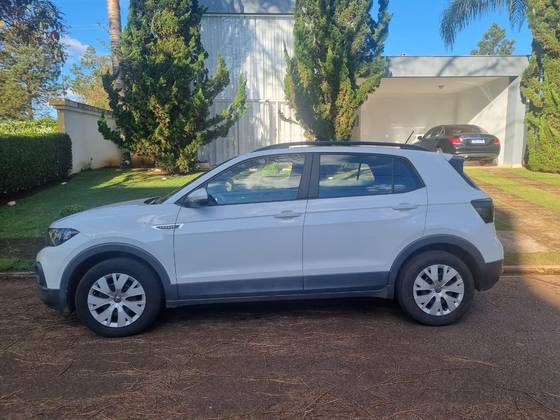 VOLKSWAGEN T-CROSS 1.0 200 TSI TOTAL FLEX SENSE AUTOMÁTICO VOLKSWAGEN T-CROSS 1.0 200 TSI TOTAL FLEX SENSE AUTOMÁTICO